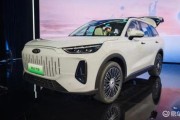又一款SUV降到11.99万！油耗仅5.2L，满油跑1152公里，家用最适合