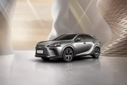 雷克萨斯RX 300骏享版正式上市！定位中大型SUV，售价38万起